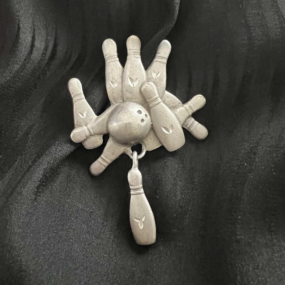 Vintage JJ Spoontiques Pewter Bowling Pin Ball Pin Art Brooch Signed Collectible